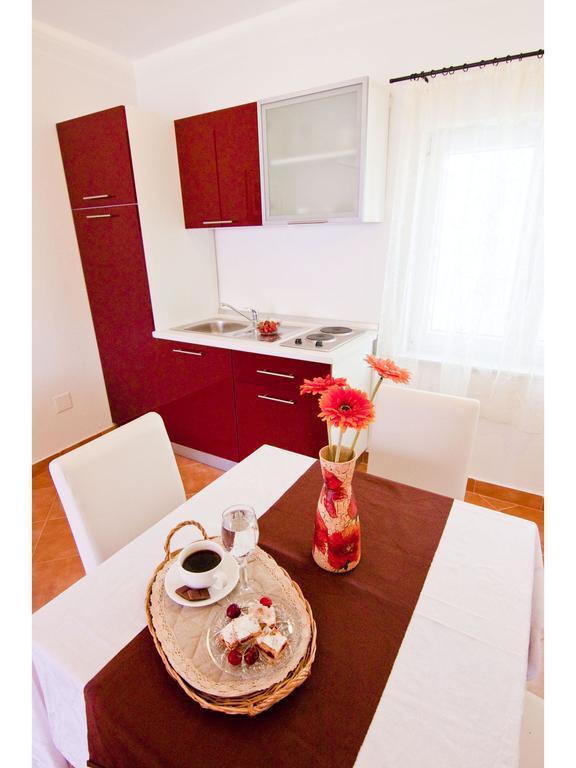 Apartments Cambi คาชเตลา ภายนอก รูปภาพ