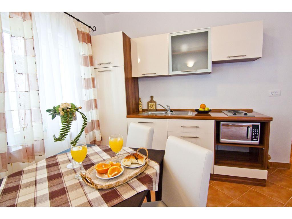 Apartments Cambi คาชเตลา ห้อง รูปภาพ